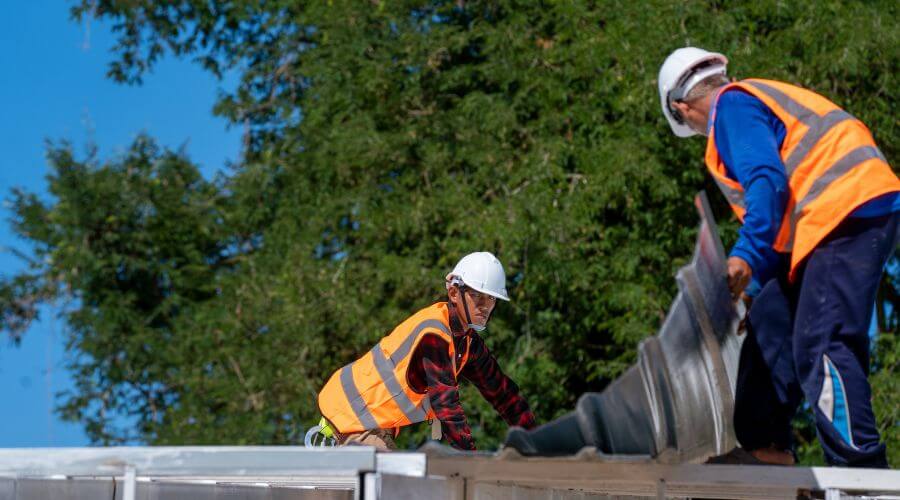 Professional gutter cleaning in Mount Pleasant, UT